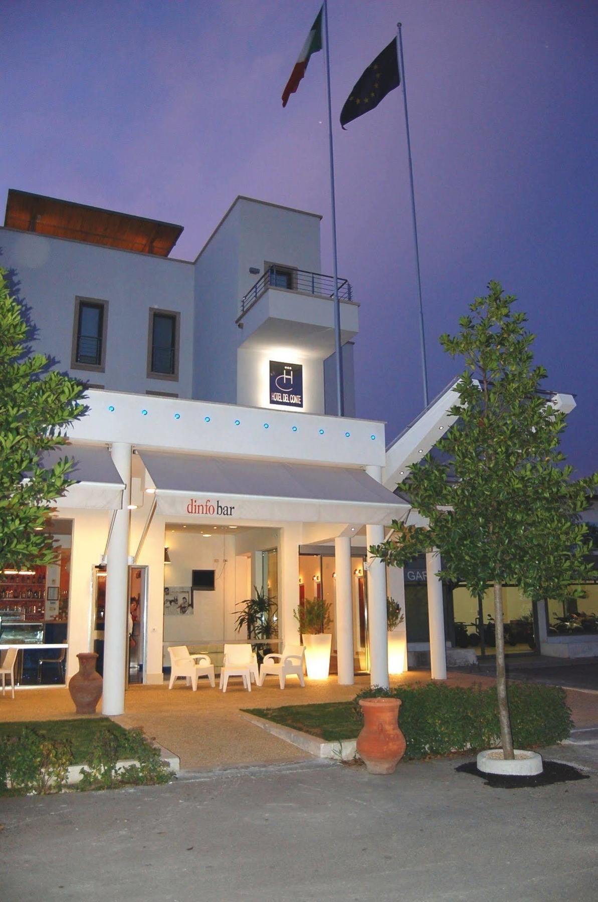 Hotel Del Conte 폰디 외부 사진
